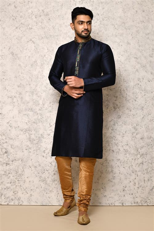 https://media.vinhemfashion.com/Images/RajsahiVol5BVLS427YE3SG7UAOC/image/designer